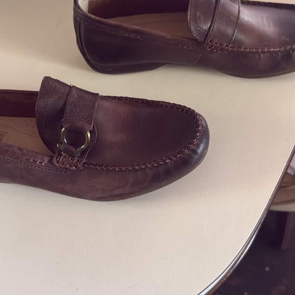 Frye (men) Sz 8.5 loafers (new) no tags - Picture 2 of 5